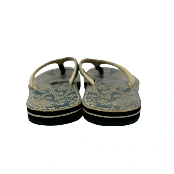 Teva Leather Habit River Floral Flip Flops
Sandals Blue Tan Size 11 - Picture 7 of 9